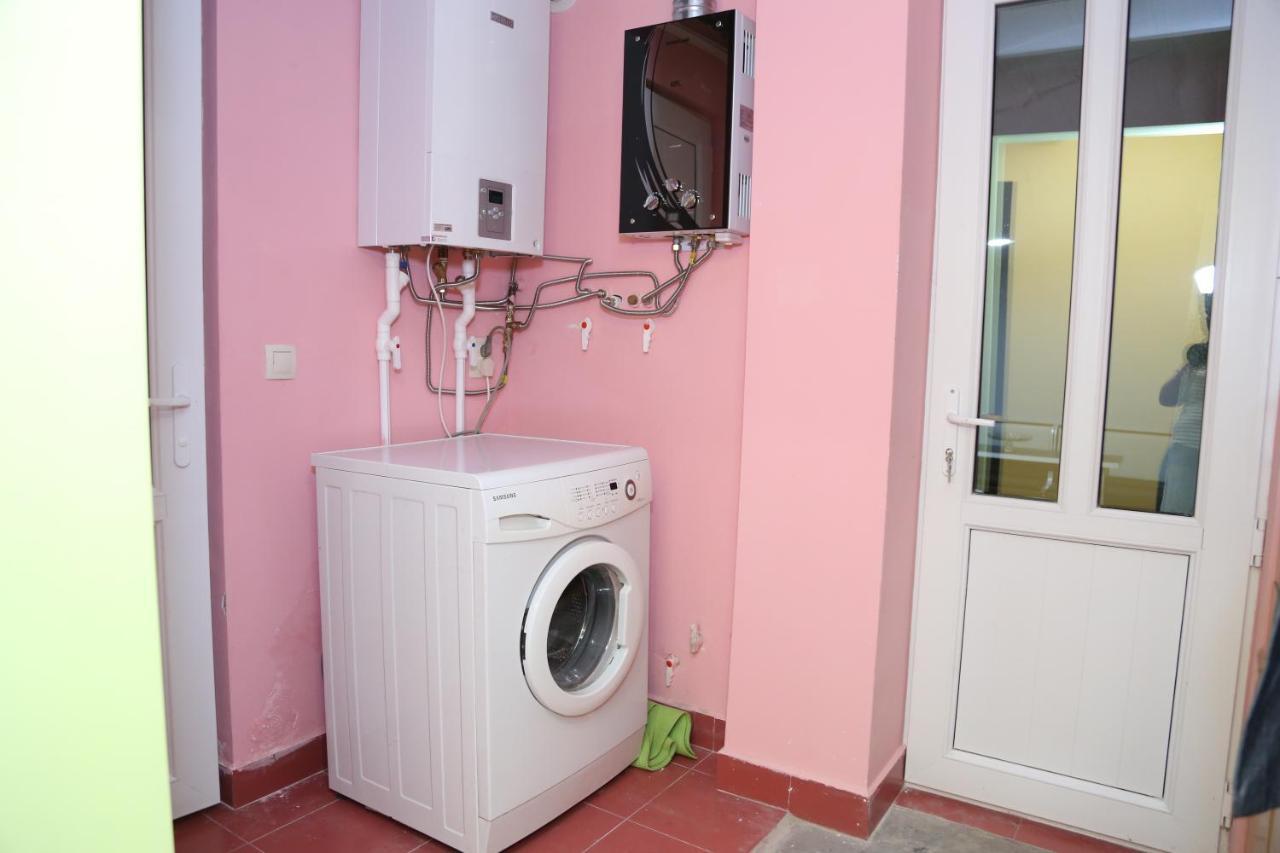 Arsego Hostel Vanadzor Eksteriør bilde